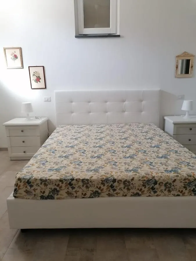 Villa Porto Delle Genti 리파리 펜션